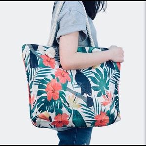 Toucan Tropical  Summer Ladies Tote Bag.